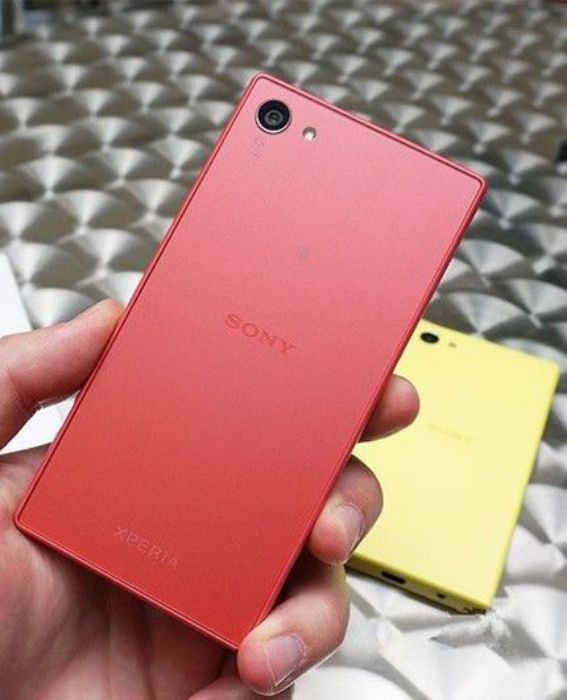 تصویر  گوشی موبایل سونی مدل Xperia Z5 Compact ظرفیت 32 گیگابایت رم 2 گیگابایت