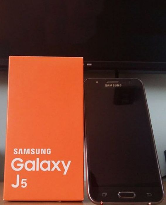 تصویر  گوشی موبایل سامسونگ مدل گلکسی J5 4G ظرفیت 8 گیگابایت رم 1.5 گیگابایت