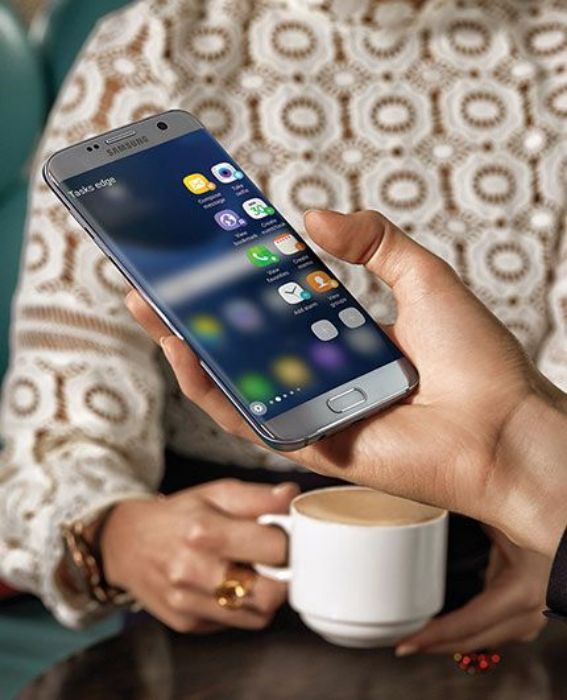 تصویر  گوشی موبایل سامسونگ مدل گلکسی S7 Edge ظرفیت 128 گیگابایت رم 4 گیگابایت