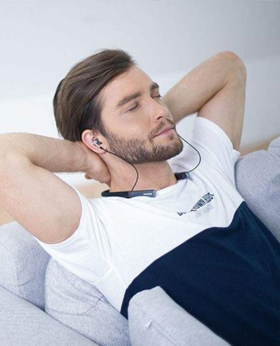 تصویر  هندزفری بی سیم وان مور مدل Triple Driver BT E1001BT