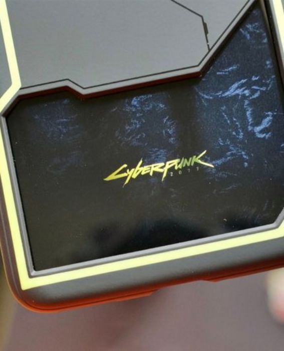 تصویر  گوشی موبایل وان پلاس مدل 8T 5G ظرفیت 128 گیگابایت رم 8 گیگابایت