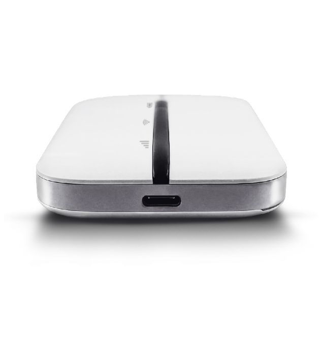 تصویر  سبد دو عددی شامل مودم همراه 4G-LTE نزتک مدل NZT-77CT + هدیه پاوربانک 10000mAh ترنیو