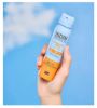 تصویر  اسپری ضدآفتاب بی رنگ ایزدین مدل Wet Skin با 50 SPF مناسب انواع پوست 100 میلی لیتر